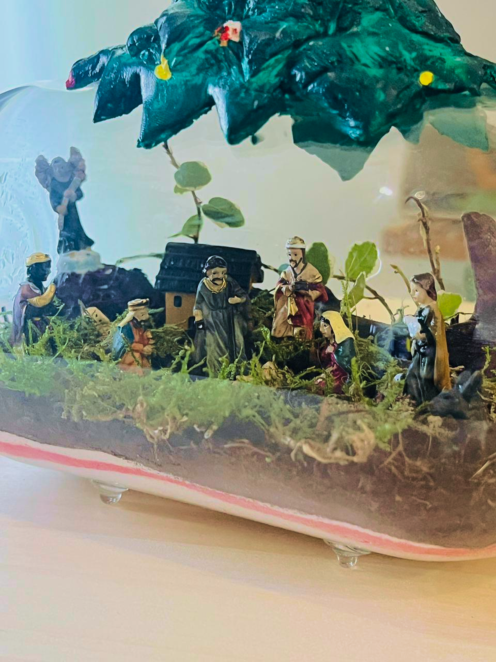 Luxury living Christmas terrarium gift with natural moss and selaginella- Lilli Plants Dubai