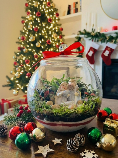 Christmas Blessings Terrarium handcrafted in Dubai by Lilli Plants with nativity figurine and natural moss