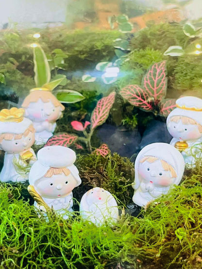 Faith inspired Christmas terrarium centerpiece by Lilli Plants Dubai